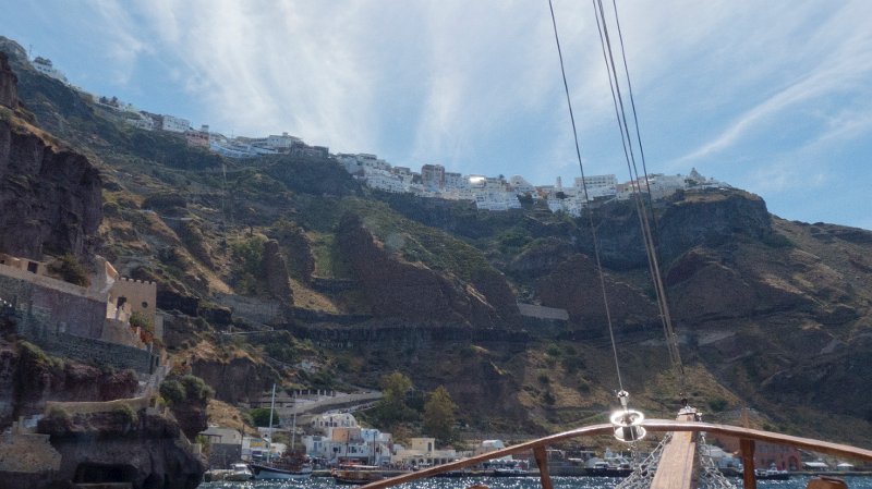 Fira8.jpg