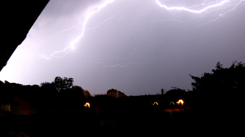 lightning8.JPG